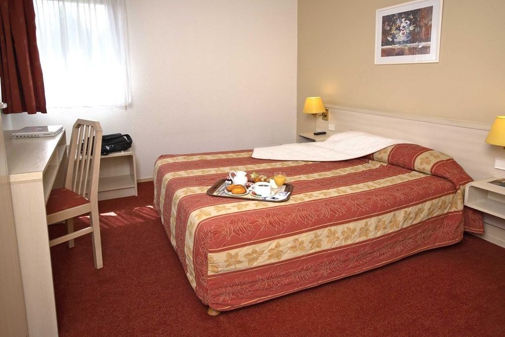 Comfort Hotel Lille Lomme Cameră foto