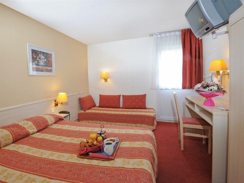 Comfort Hotel Lille Lomme Cameră foto